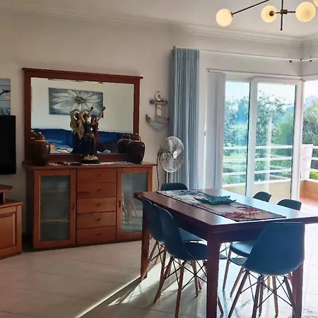 Апартаменты Da Rocha Портиман